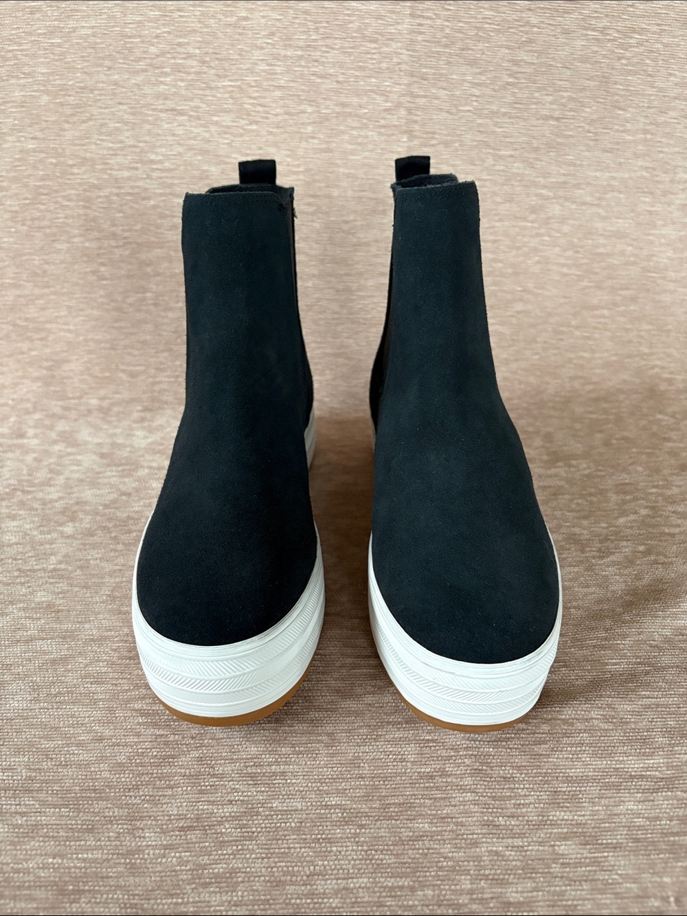 Keds Black Suede Platform Chelsea Booties with White Sole Size 7.5 Women’s - Picture 3 of 9